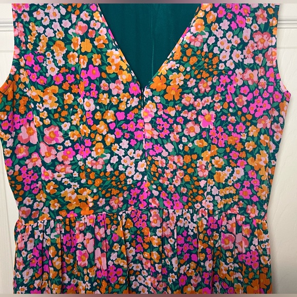 J Crew Sleeveless Tiered Midi Dress Pink Green Meadow Floral - Picture 4 of 7